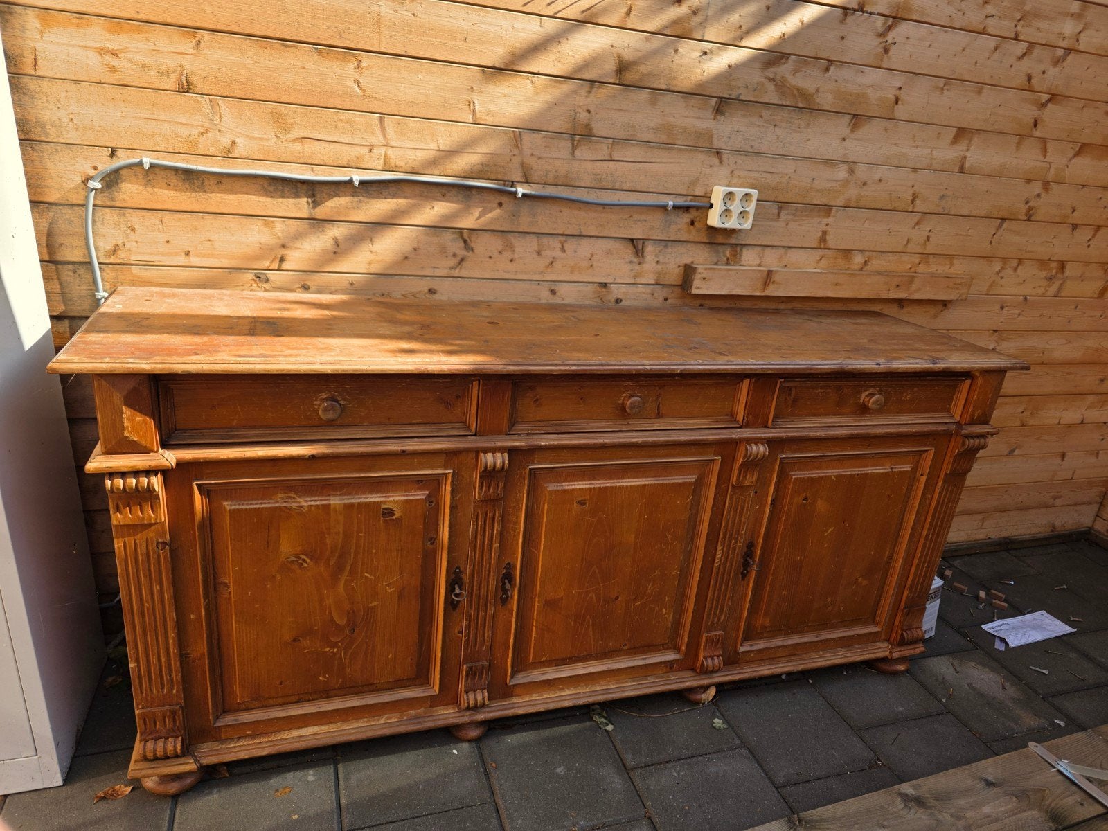 Antieke houten dressoir kast met lades en deurtjes, Antiek en Kunst, Ophalen