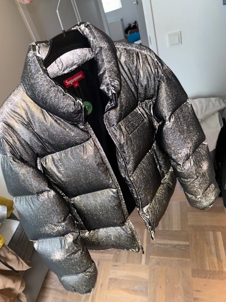Supreme Puffer Jacket Zilver/Zwart Maat M, Ophalen of Verzenden, Zo goed als nieuw, Maat 48/50 (M), Overige kleuren