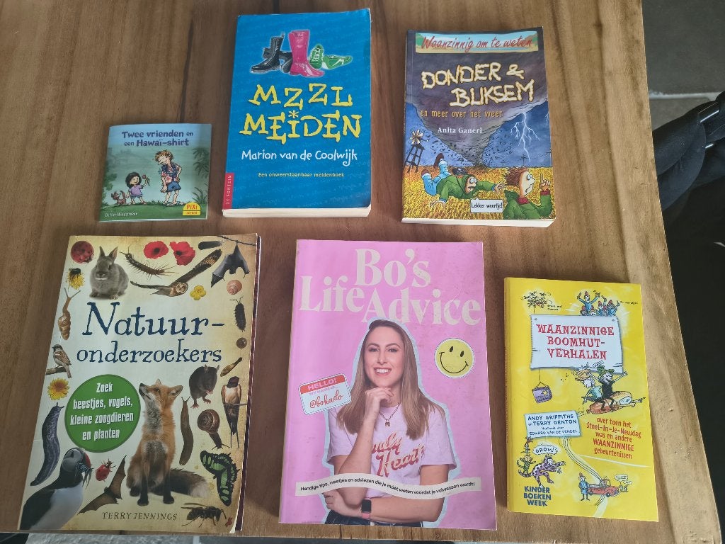 Paperback kinderboeken, Ophalen of Verzenden, Gelezen