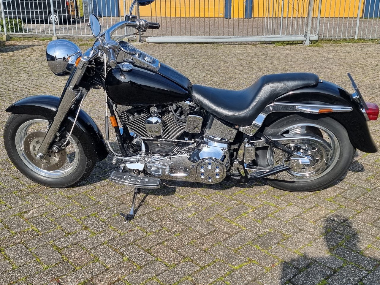 Harley-Davidson FAT BOY FLSTF EVO 1340 (bj 1997), Chopper, Nijverheidsweg 6
3225LL  HELLEVOETSLUIS, NL, Sunshine Cars B.V., Meer dan 35 kW
