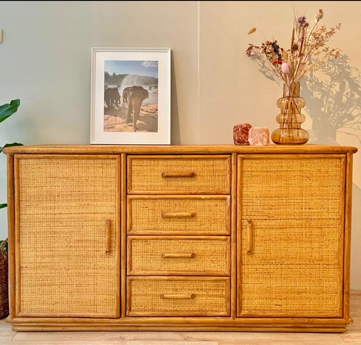 Vintage bohemian rotan/bamboe dressoir, Huis en Inrichting, Ophalen, Zo goed als nieuw, 25 tot 50 cm, 50 tot 100 cm