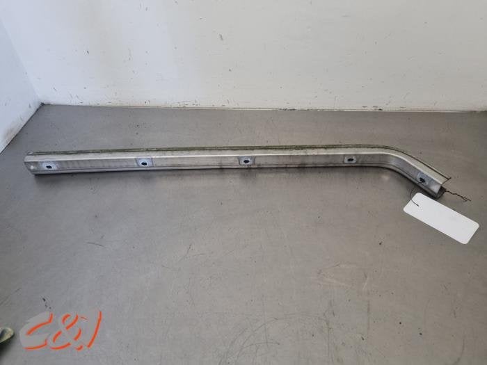 Schuifdeur Rail rechts van een Volkswagen Caddy, Gebruikt, -, Volkswagen, -