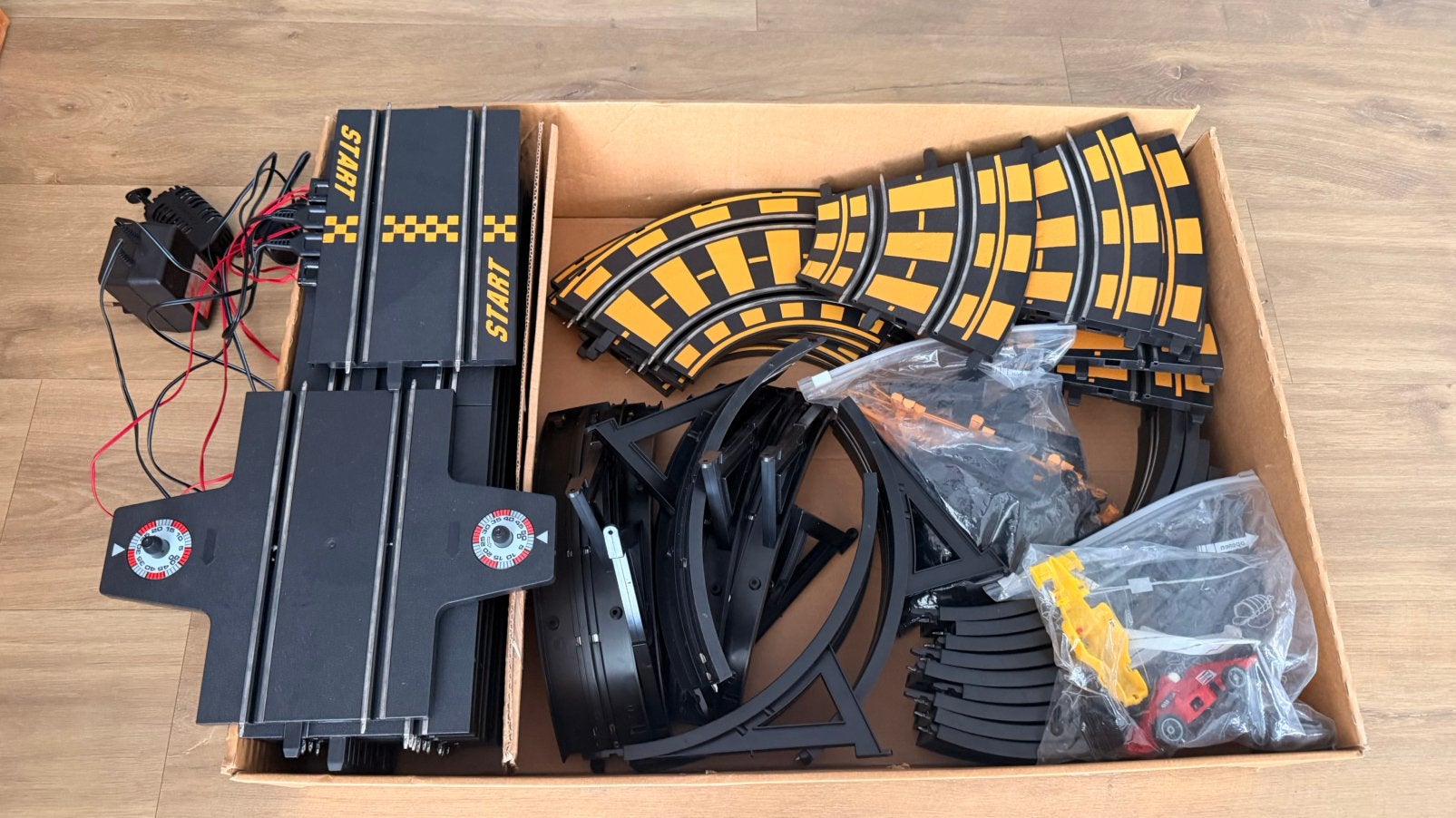 Complete Carrera racebaan, Kinderen en Baby's, Ophalen of Verzenden, Zo goed als nieuw, Elektrisch, Carrera