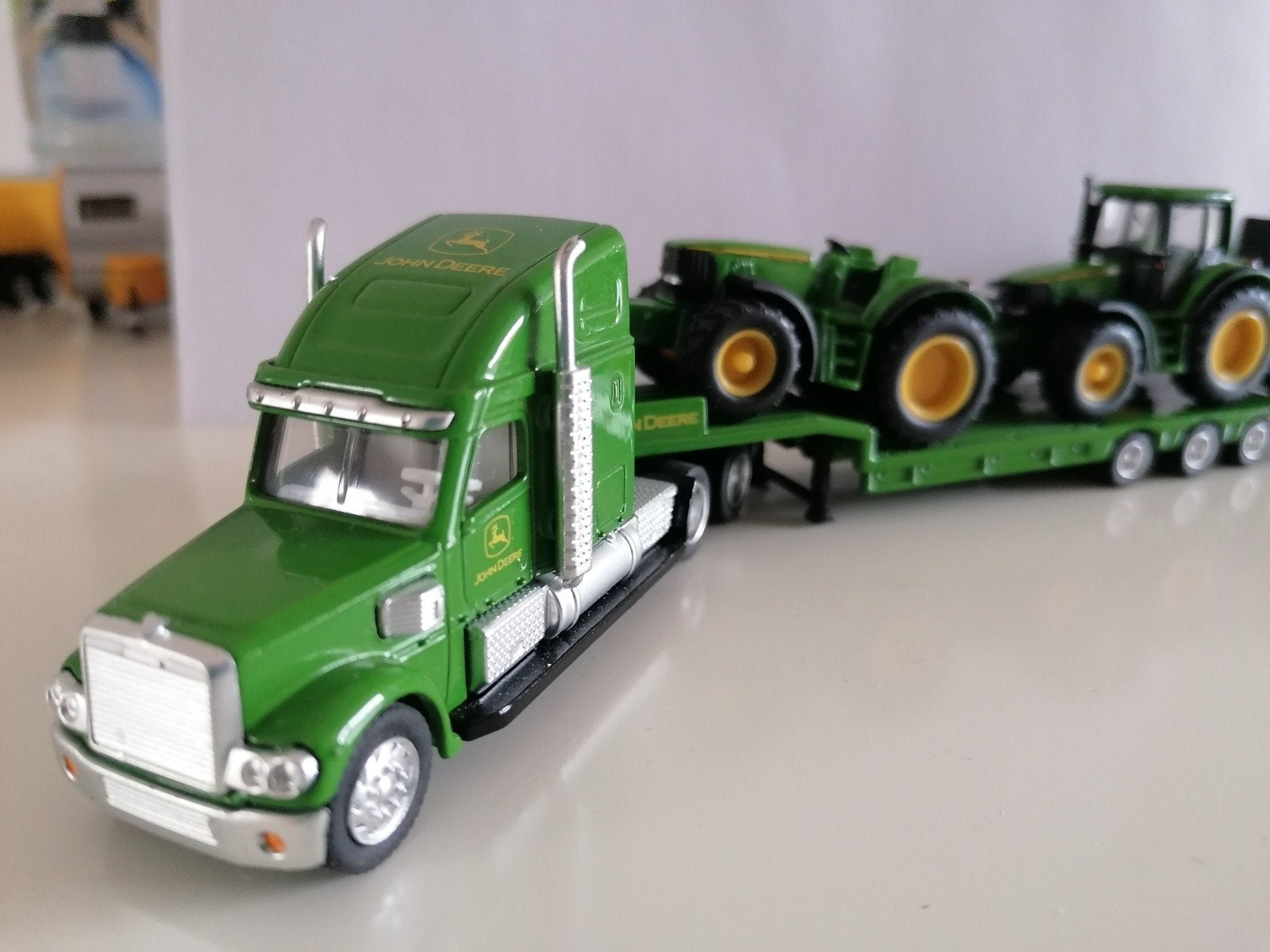 Siku John Deere, Ophalen of Verzenden, Zo goed als nieuw, Bus of Vrachtwagen, SIKU