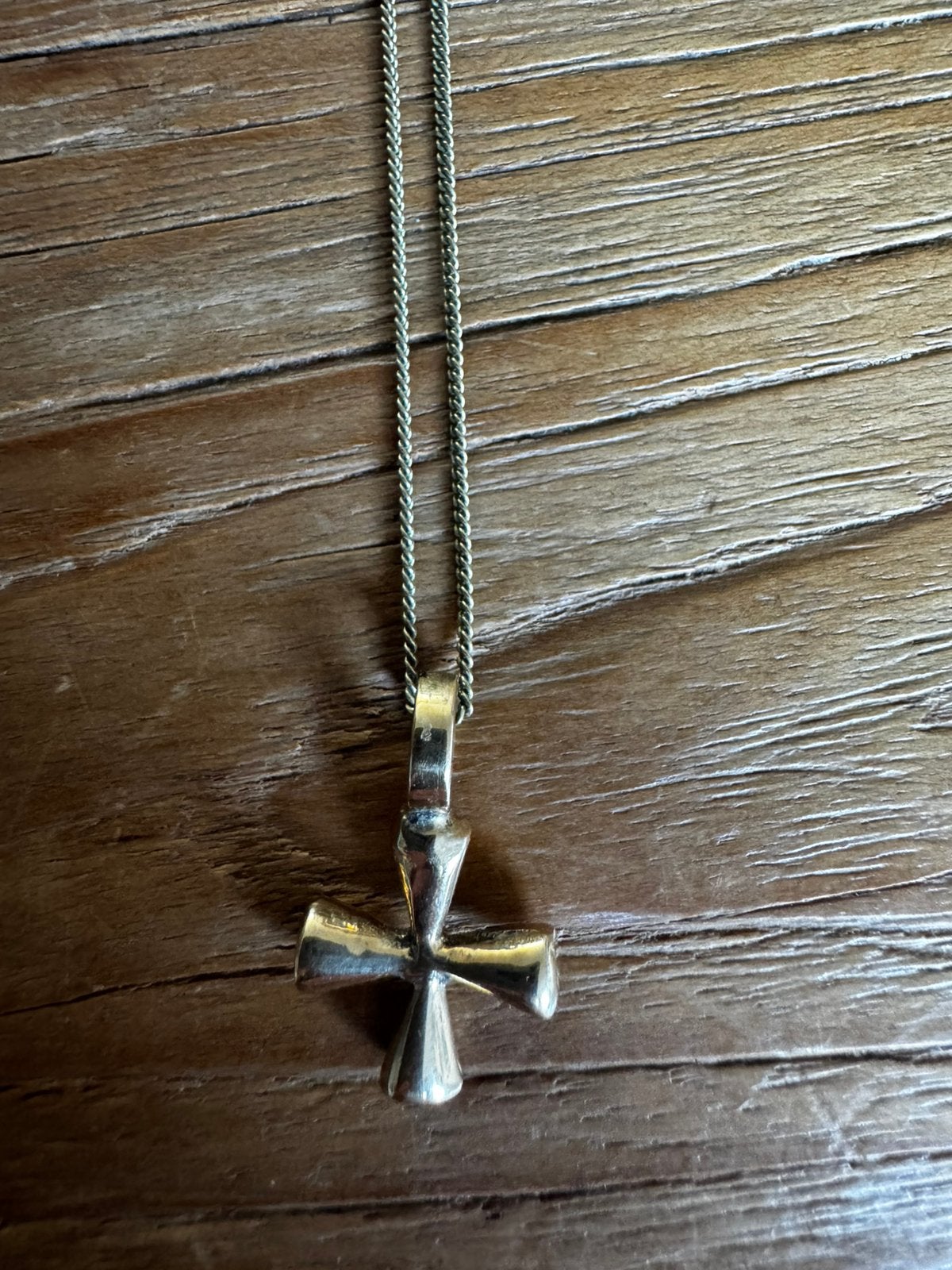 Vintage doublé ketting met Maltezer kruis hanger, Antiek en Kunst, Ophalen of Verzenden