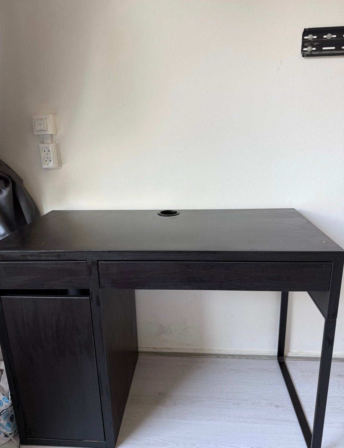 IKEA Bureau / Make-up Tafel - donkerbruin/zwart, Ophalen, Zwart, Gebruikt, Met lades
