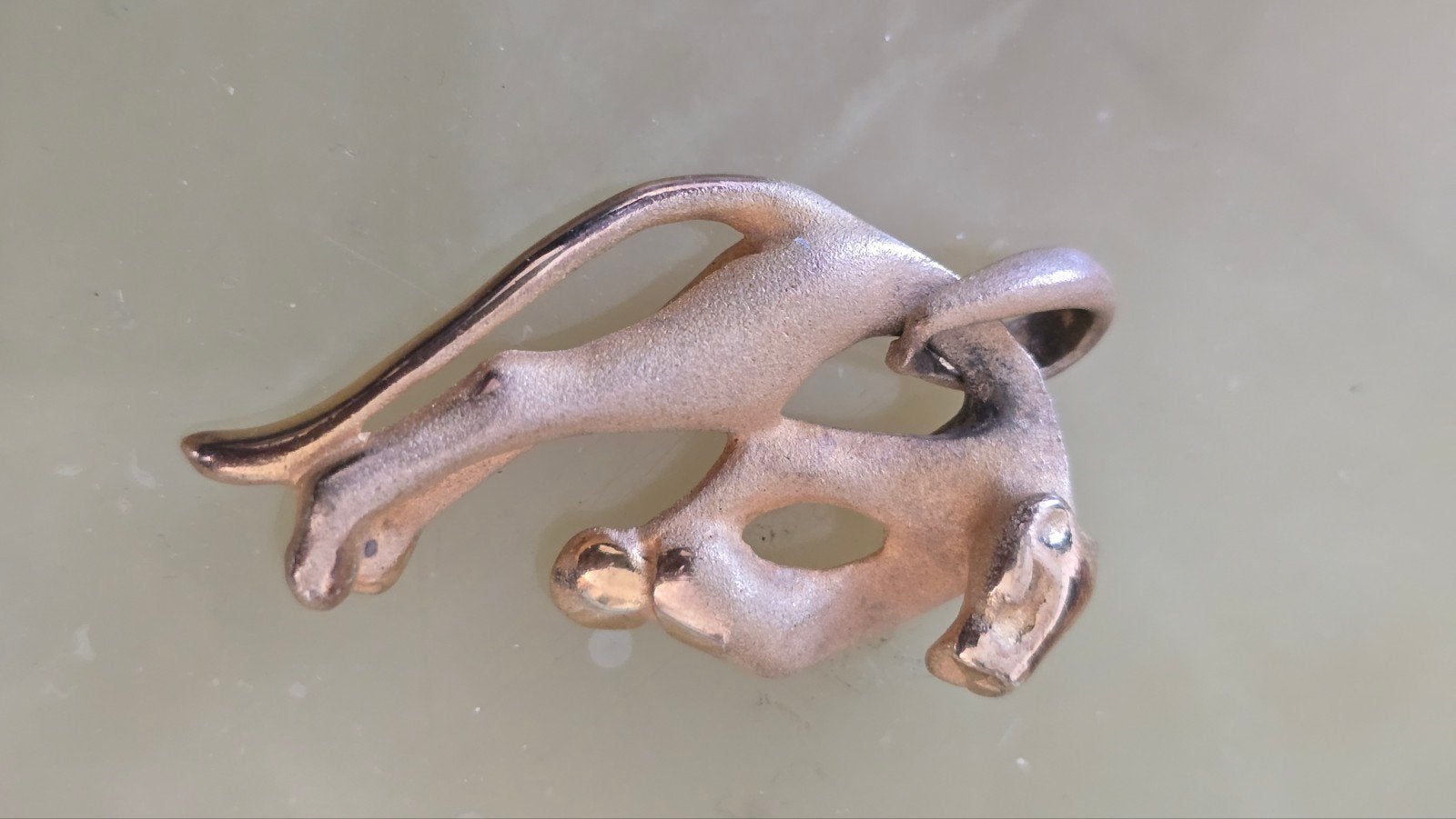 Unieke bronzen hanger voor ketting, Overige materialen, Gebruikt, Overige voorstellingen, Bruin