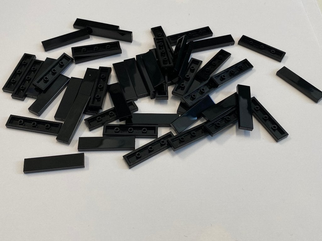 Partij nieuwe 50x 1x4 Lego tegels diverse donkere kleuren, Kinderen en Baby's, Speelgoed | Duplo en Lego, Overige thema's, Lego