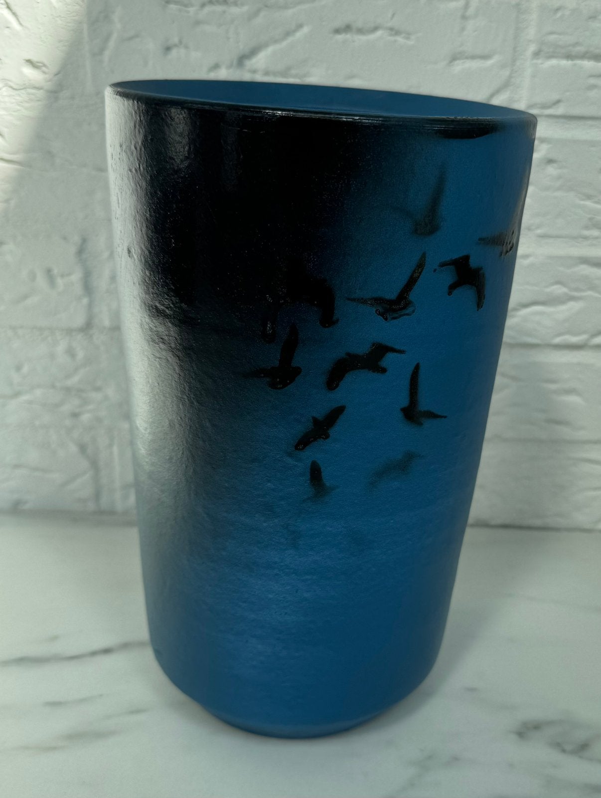stenen gothic bloempot vaas blauw zwart zwaluw 26 cm, Steen, Gebruikt, Rond, Binnen