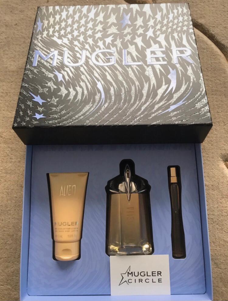 Mugler alien goddess 60ml edp, 10ml edp en lotion set nieuw, Ophalen of Verzenden, Nieuw