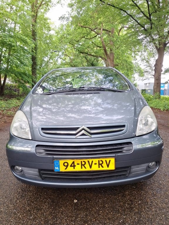 Citroën Xsara Picasso 1.8i-16V Attraction met nieuwe apk, a, Auto's, Citroën, Parkeersensor, 4 cilinders, 1749 cc, 116 pk