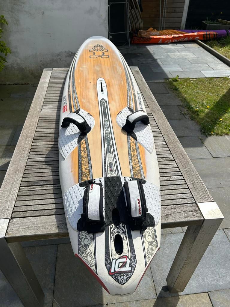 Starboard Isonic IQ86 Windsurfplank - slalom, Ophalen, Gebruikt, Minder dan 250 cm, Plank