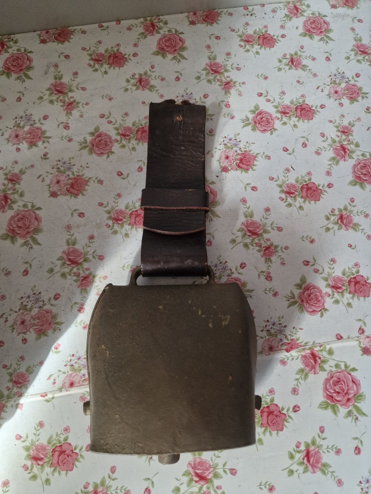 Oude ijzeren geitenbel, Ophalen of Verzenden