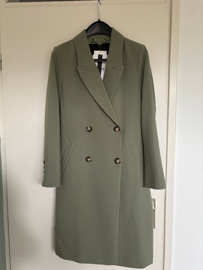 Nieuwe groene trenchcoat /jas, Giacomo The Jacket maat S, Kleding | Dames, Jassen | Winter, Nieuw, Ophalen of Verzenden, Maat 36 (S)