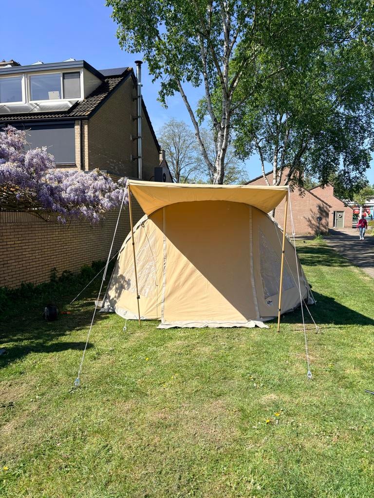 Complete kampeer uitrusting met aanhanger 750kg geremd, Ophalen, Zo goed als nieuw, Tot en met 4