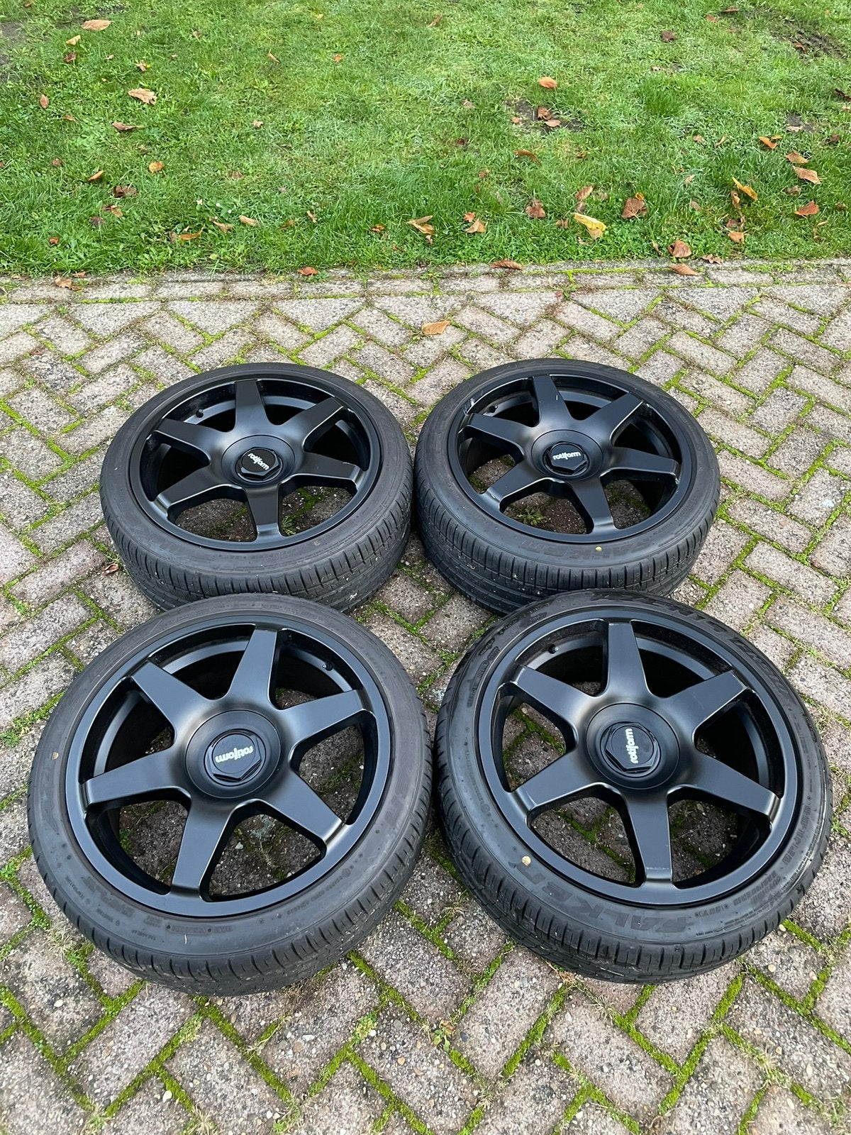 Rotiform SIX 19x8,5 et35 5x114,3 & 5x120 Falken 235/40/19, Auto-onderdelen, Banden en Velgen, Gebruikt, Banden en Velgen, 235 mm
