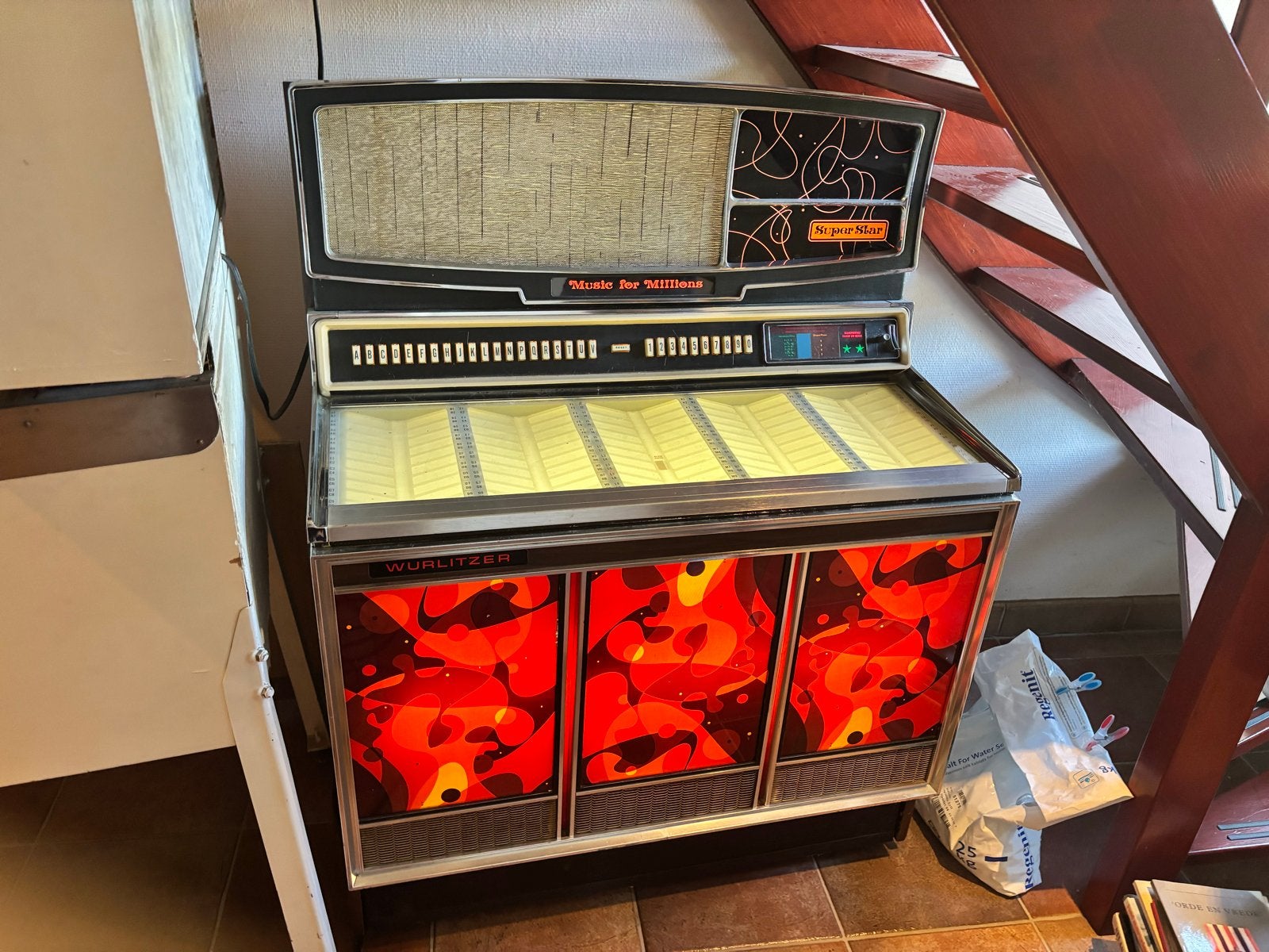 Wurlitzer Jukebox met singles, Gebruikt, Wurlitzer, 1960 tot 1970, Ophalen
