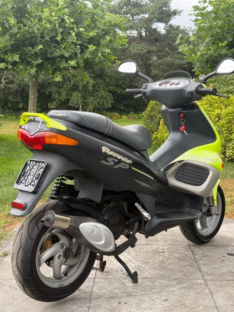 ⭐️Gilera runner sp dd geel opaco 14088 km⭐️, Fietsen en Brommers, Scooters | Piaggio, Niet ingevuld, Niet ingevuld, Niet ingevuld