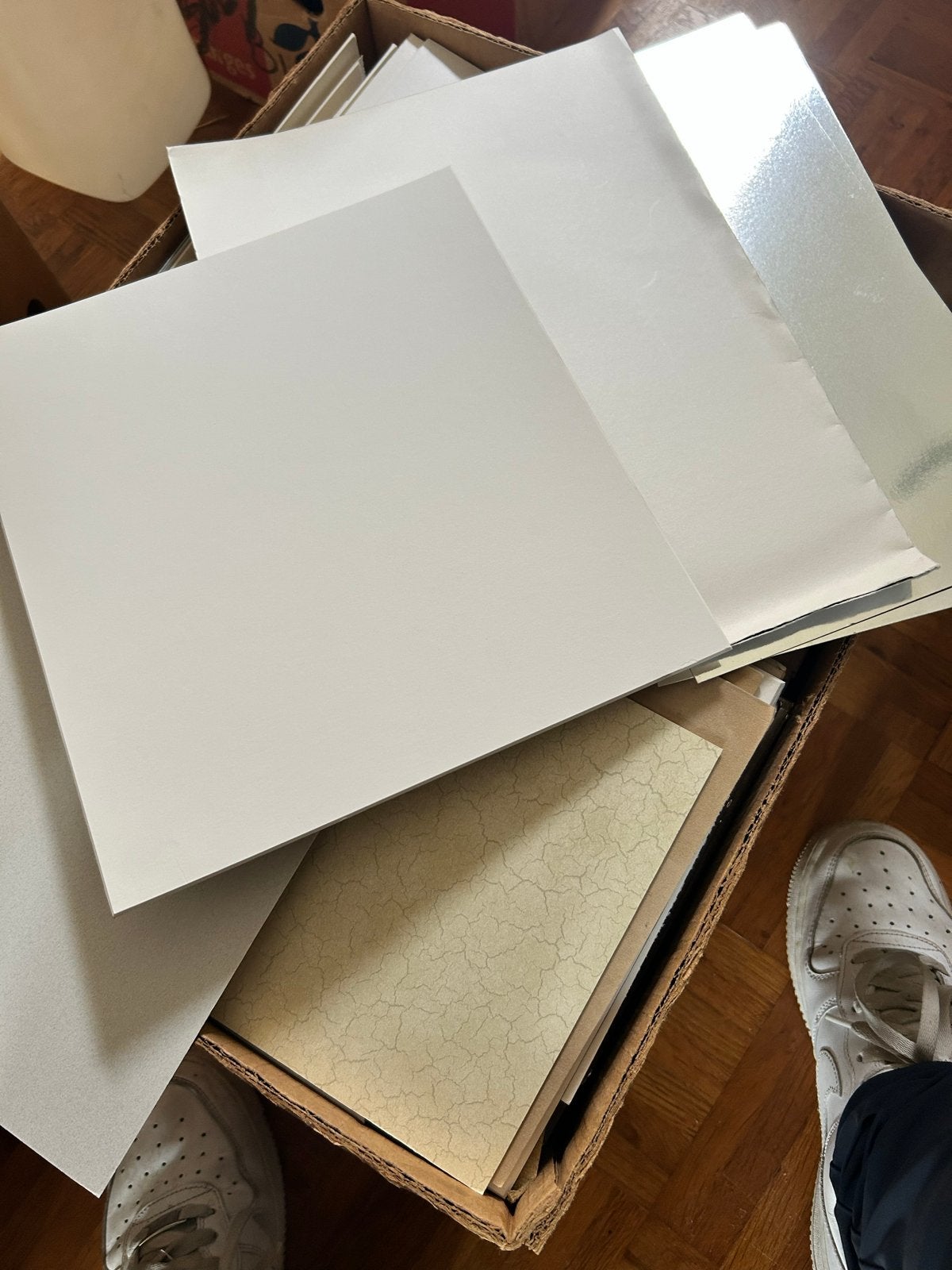 Papier en karton - verschillende soorten, Ophalen, Zo goed als nieuw