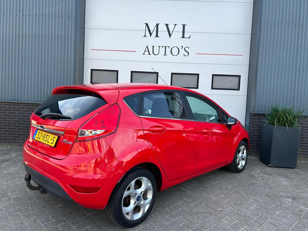 Ford Fiesta 1.25 Titanium, Voorwielaandrijving, Euro 5, 1242 cc, Parkeersensor