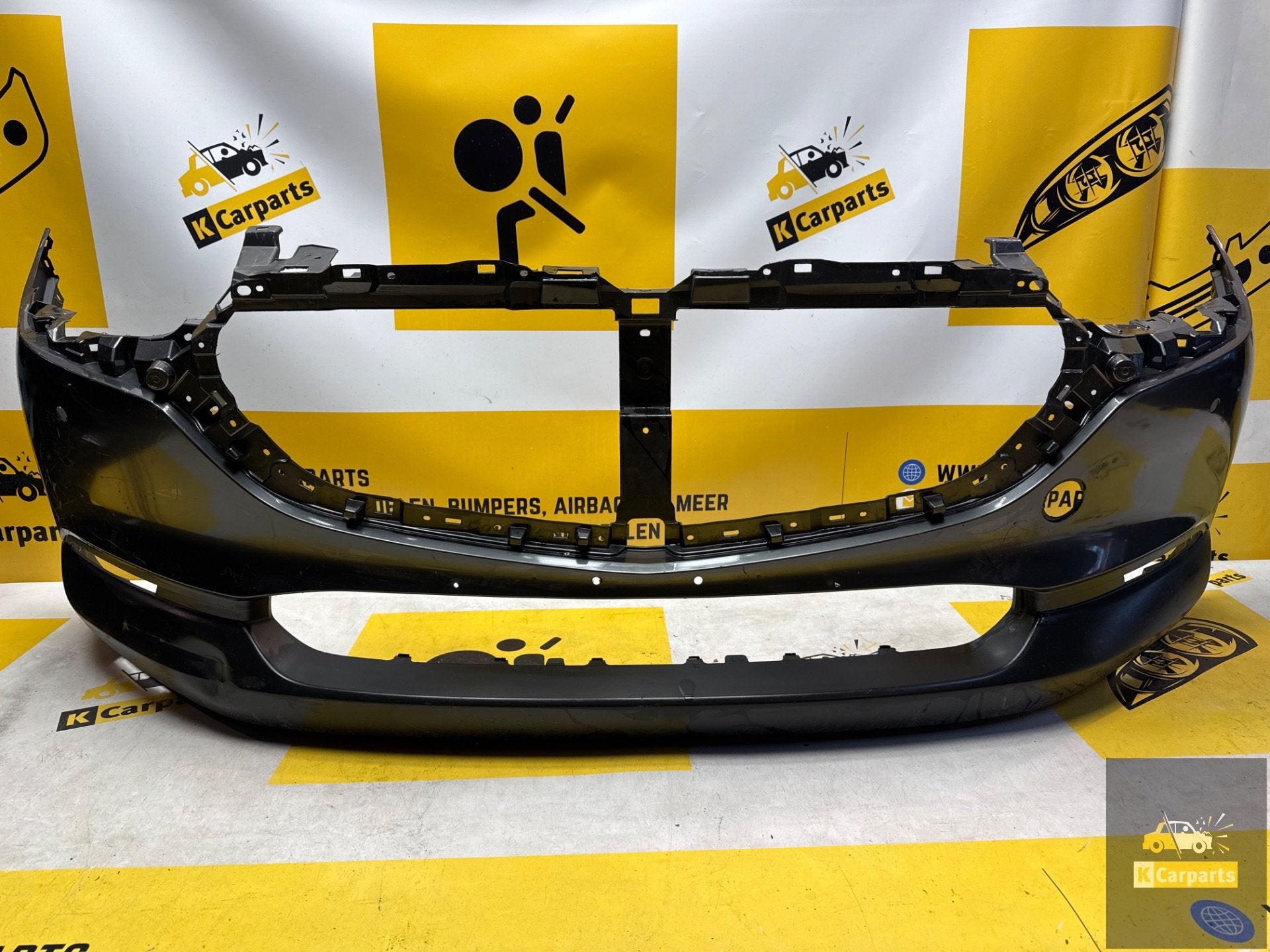 Voorbumper Mazda CX30 DGH9-50031 CX-30 ORIGINEEL PDC CX30