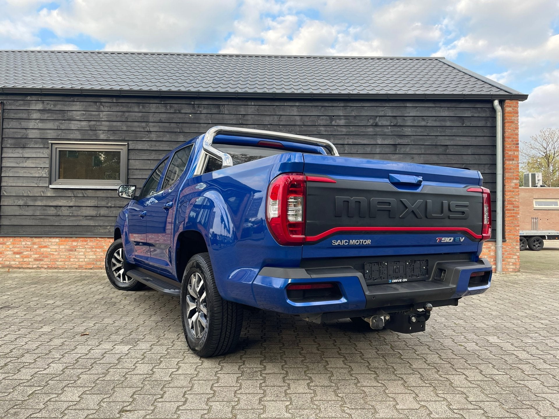 Maxus T90 EV 89 kWh - 3.300 kg trekgewicht - 5 persoons - Ze, Auto's, Automaat, Achterwielaandrijving, Blauw, 177 pk