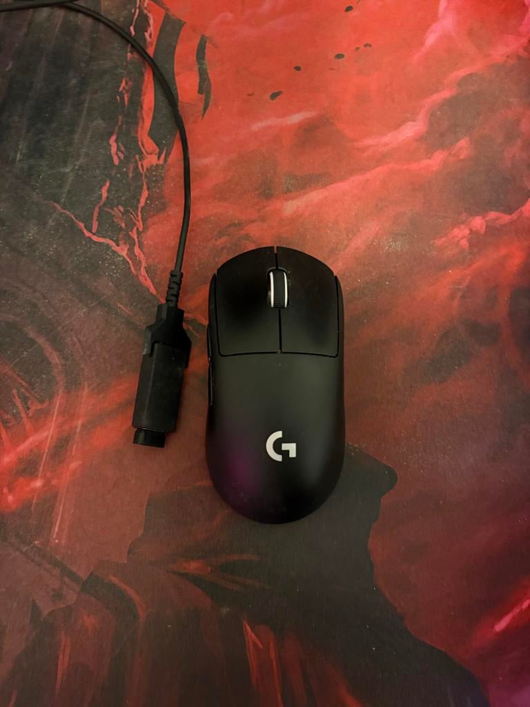Logitech G Pro X Superlight Draadloze Gaming Muis, Rechtshandig, Muis, Gaming muis, Ophalen of Verzenden