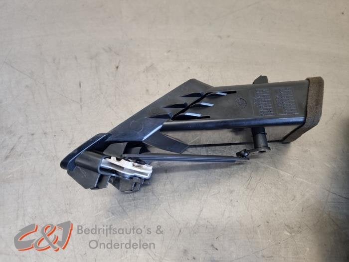 Luchtrooster Dashboard van een Mercedes Sprinter, Gebruikt, -, Ophalen of Verzenden, -