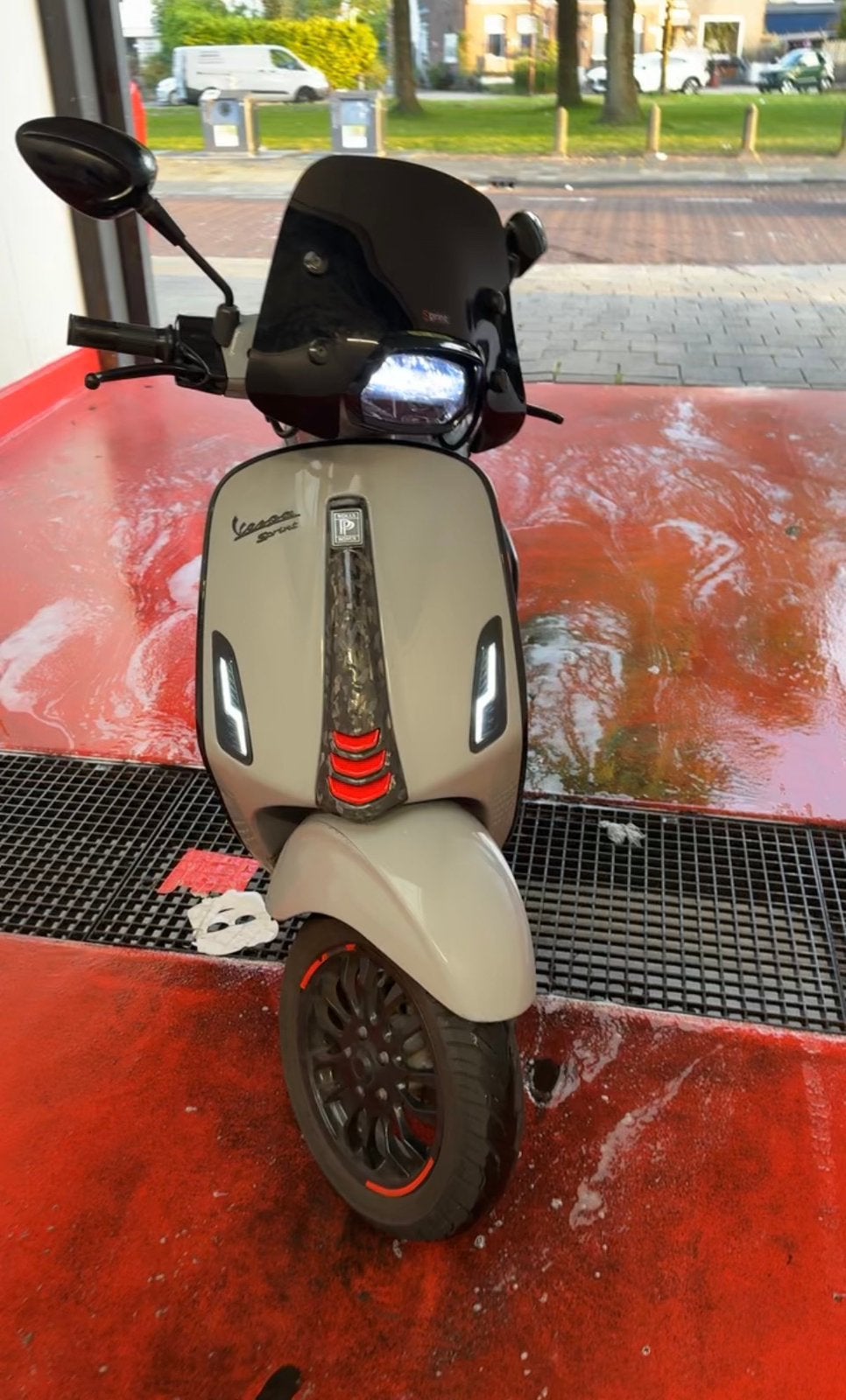Vespa sprint 2021 80cc custom, Ophalen, Zo goed als nieuw, 80 cc, Benzine
