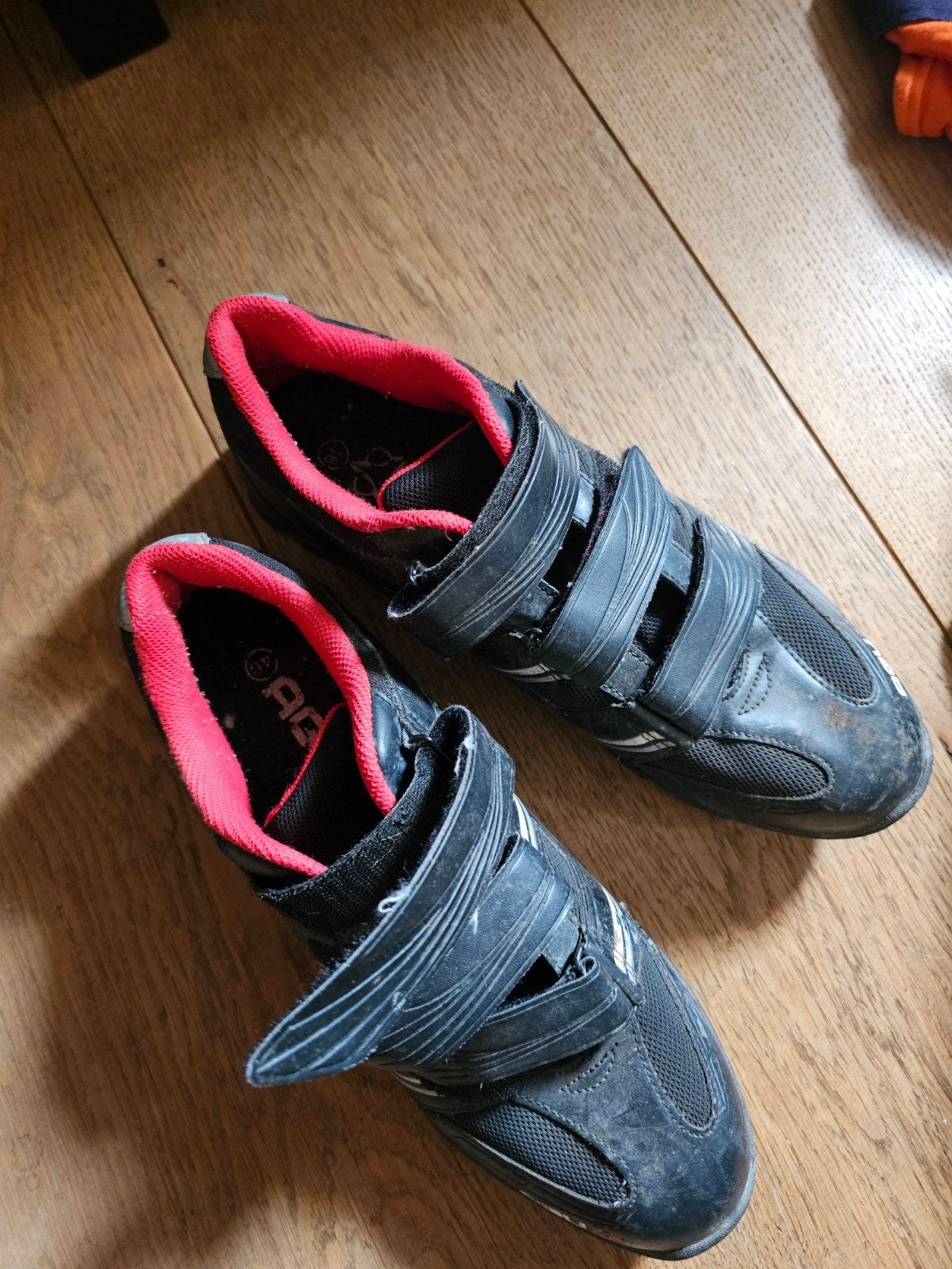 AGU fietsschoenen met SPD-plaatjes, Fietsen en Brommers, Gebruikt, Heren, Schoenen, Overige maten