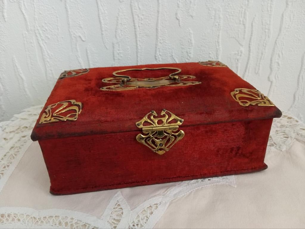 Antiek Frans sieradendoosje, rood fluweel, Art Nouveau, Ophalen of Verzenden