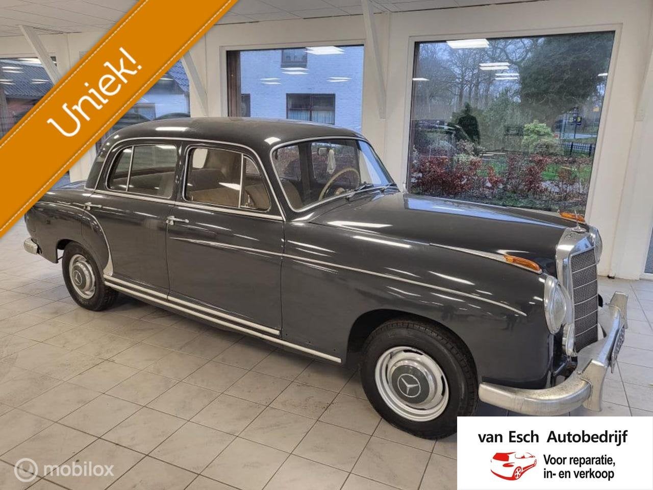 Mercedes-Benz 220 S, Gebruikt, 1302 kg, Overige carrosserieën, 700 kg