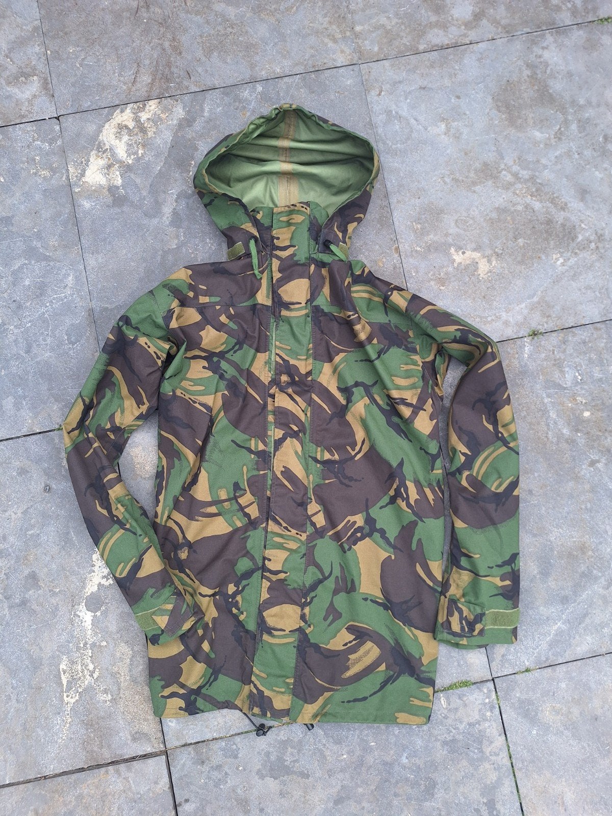 UK Militaire Regenjas Gore-Tex DPM Camo Maat 190/96, Ophalen of Verzenden, Gedragen, Groen, Overige maten