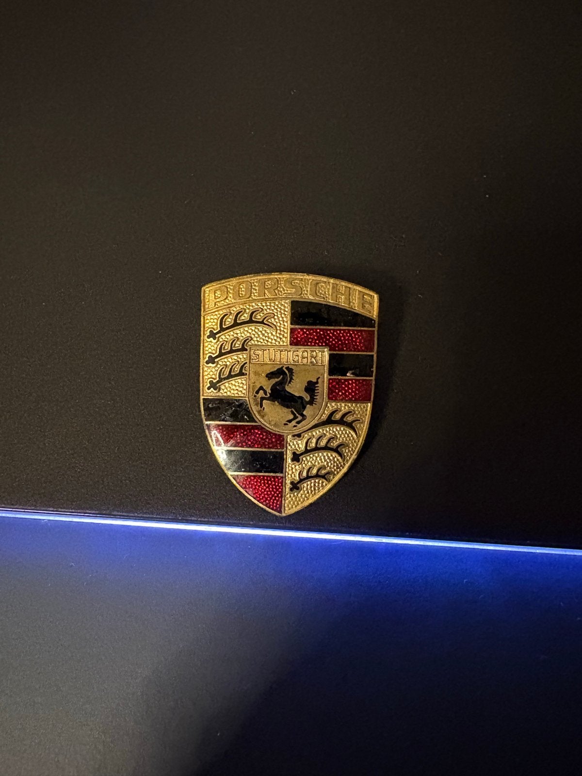 Porsche embleem - Gebruikt, Auto-onderdelen, Ophalen of Verzenden, Gebruikt, Porsche
