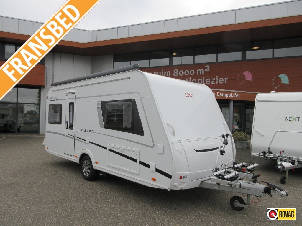 LMC Style Comfort 440 D, Caravans en Kamperen, Caravans, Schokbreker, Rondzit, Overige typen, 4 tot 5 meter