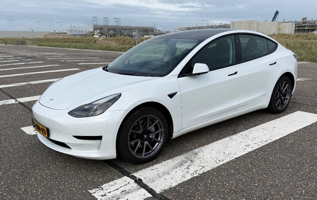 Tesla Model 3 RWD 2023, Auto's, Automaat, Euro 5, Zwart, 0 kg