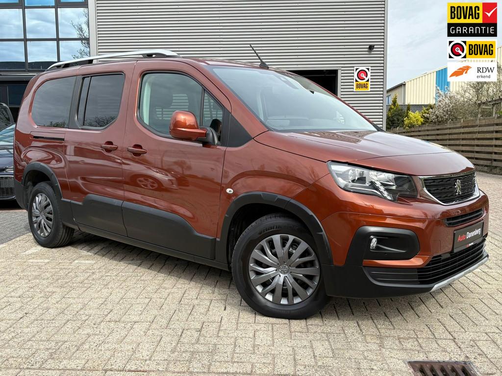 Peugeot Rifter Long 1.2 Puretech Long Allure Weinig KM! GARA, Auto's, Peugeot, Voorwielaandrijving, Stof, Zwart, Origineel Nederlands