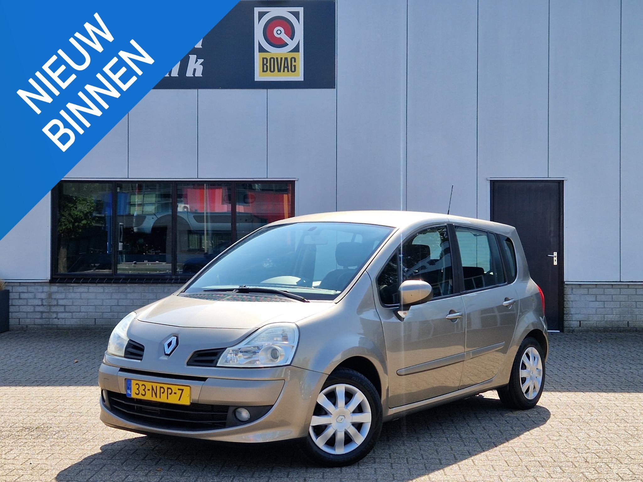 Renault Grand Modus 1.2 TCE Dynamique AIRCO CRUISE TREKHAAK, Voorwielaandrijving, Euro 5, Gebruikt, 4 cilinders