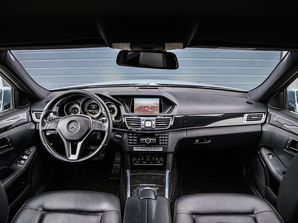 Mercedes-Benz E-klasse Estate 220 CDI Avantgarde | 19'' AMG, Auto's, Mercedes-Benz, Euro 5, Achterwielaandrijving, Gebruikt, Zwart