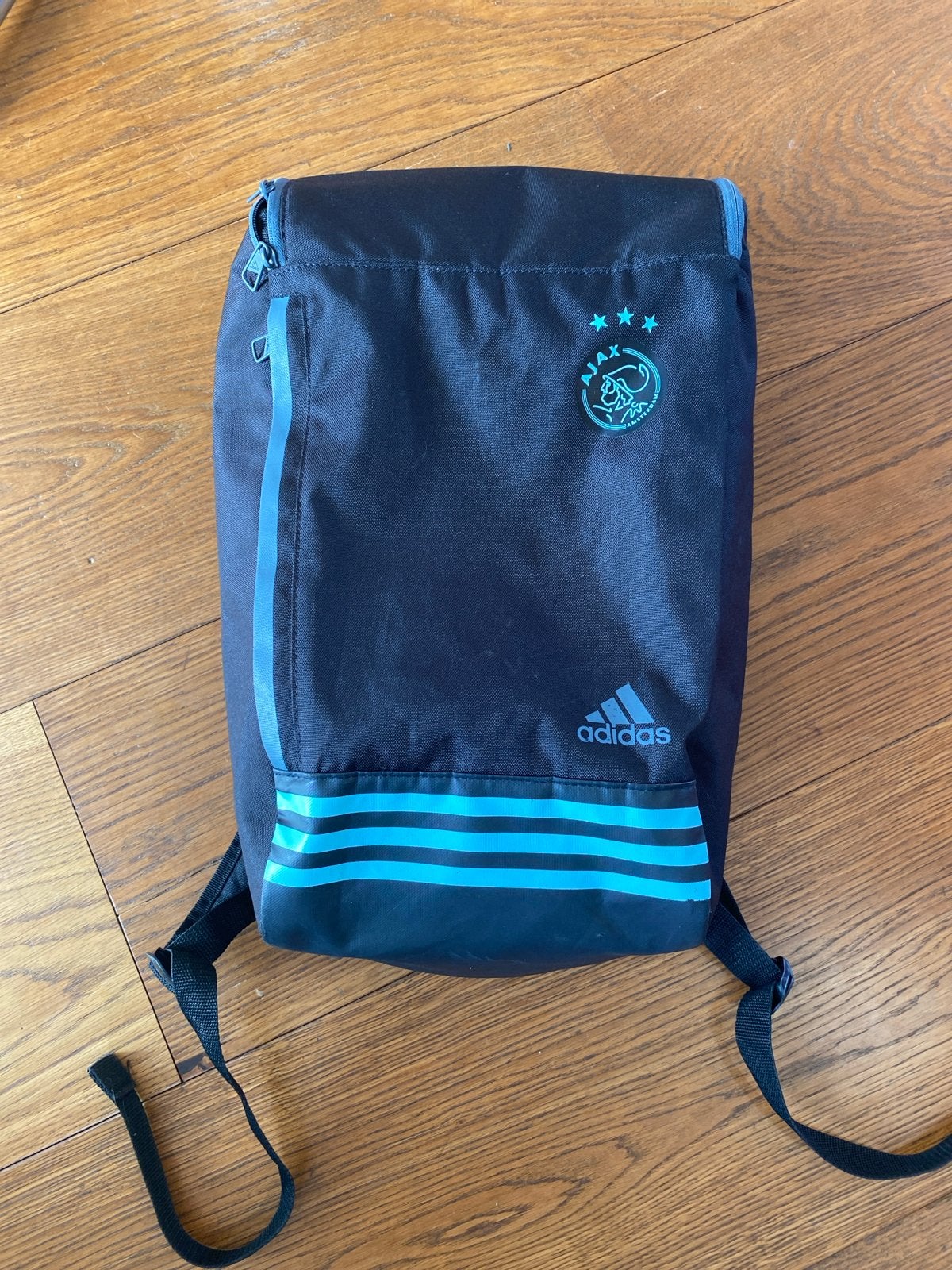 Adidas Ajax rugzak - Zwart met blauwe accenten, Gebruikt, 25 tot 40 cm, Ophalen of Verzenden, Overige merken