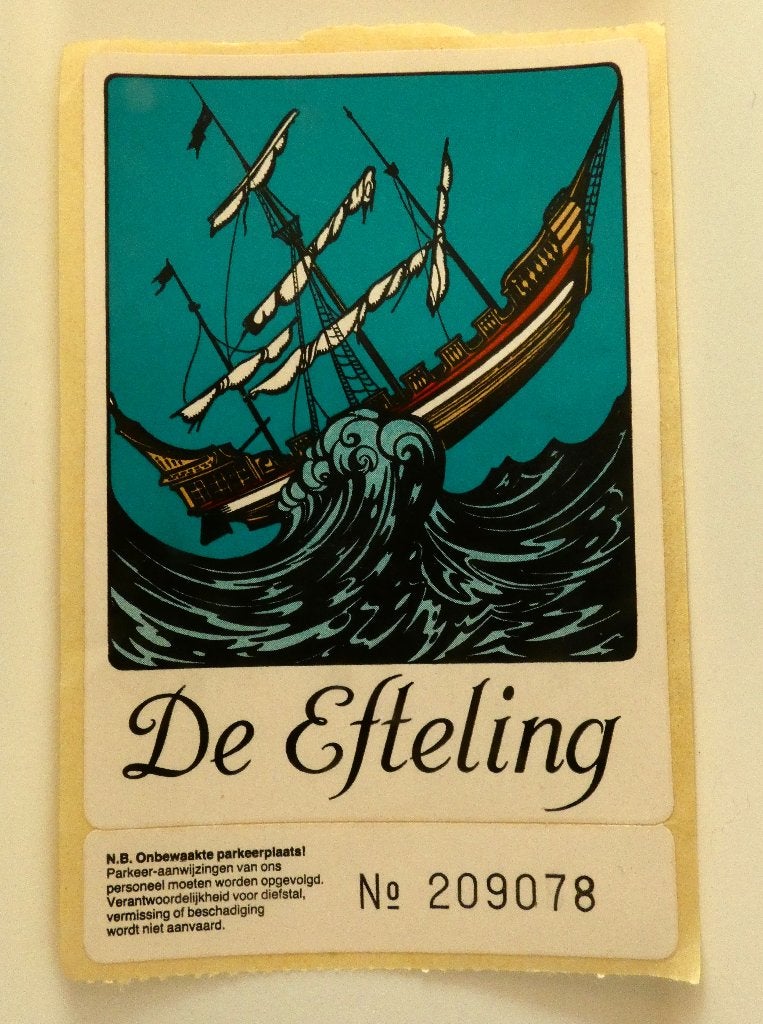 Vintage Sticker de Efteling Anton Pieck De Halve Maen, Ophalen of Verzenden, Zo goed als nieuw, Overige typen
