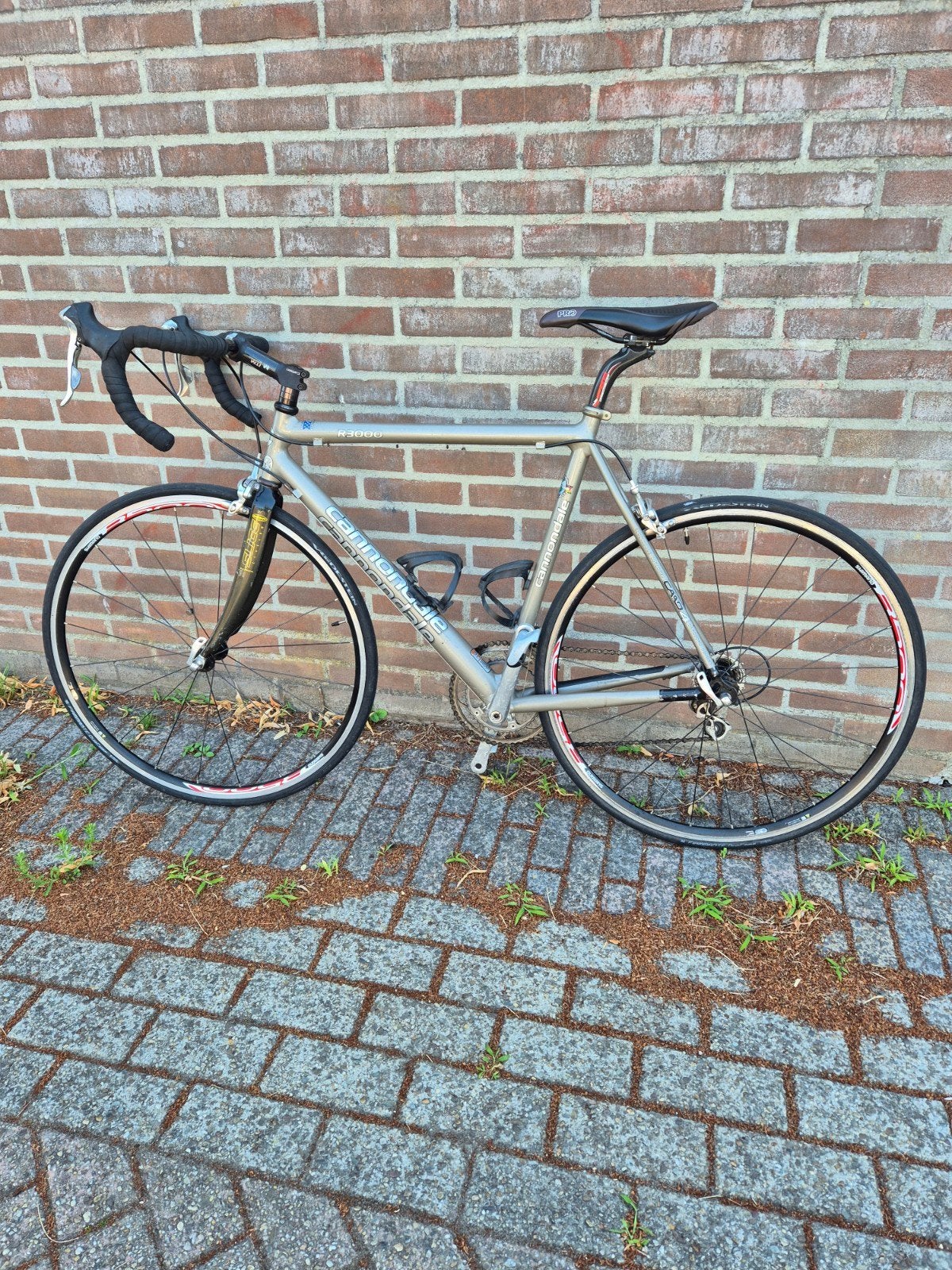 Cannondale R3000, Gebruikt, Aluminium, Meer dan 20 versnellingen, 53 tot 57 cm