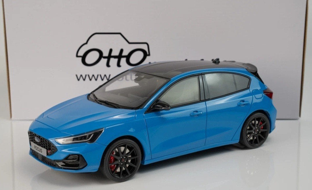 1:18 Ford Focus RS MK3 uit 2016 Ottomobile, Hobby en Vrije tijd, Modelauto's | 1:18, Ophalen of Verzenden, Zo goed als nieuw, Auto