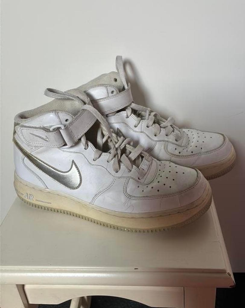 Nike schoenen, Ophalen of Verzenden, Zo goed als nieuw, Sneakers of Gympen