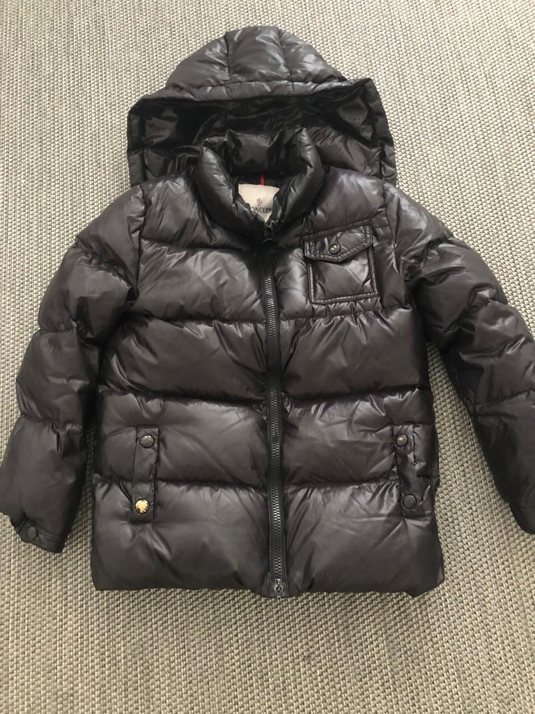 Moncler jongens jas orgineel, Ophalen of Verzenden, Zo goed als nieuw, Jongen, Laarzen
