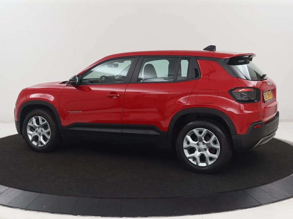 Jeep Avenger 54 kWh € 21.700,00, Automaat, Stof, Gebruikt, 156 pk