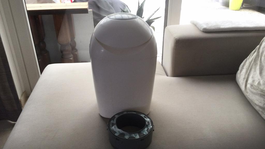 Luier emmer Tommee tippee sangenic, Ophalen of Verzenden, Zo goed als nieuw