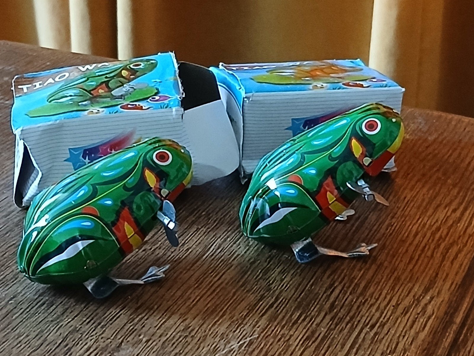 TWEE LEUKE KIKKERS, MET SLEUTELTJES (SPRINGEN)., Ophalen of Verzenden, Nieuw