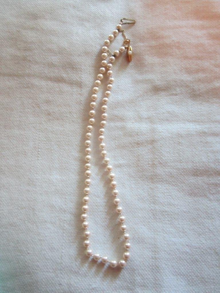 32.  Vintage parels, slot zilver 925,  44 cm, Sieraden, Tassen en Uiterlijk, Antieke sieraden, Ophalen, Overige materialen, Ketting
