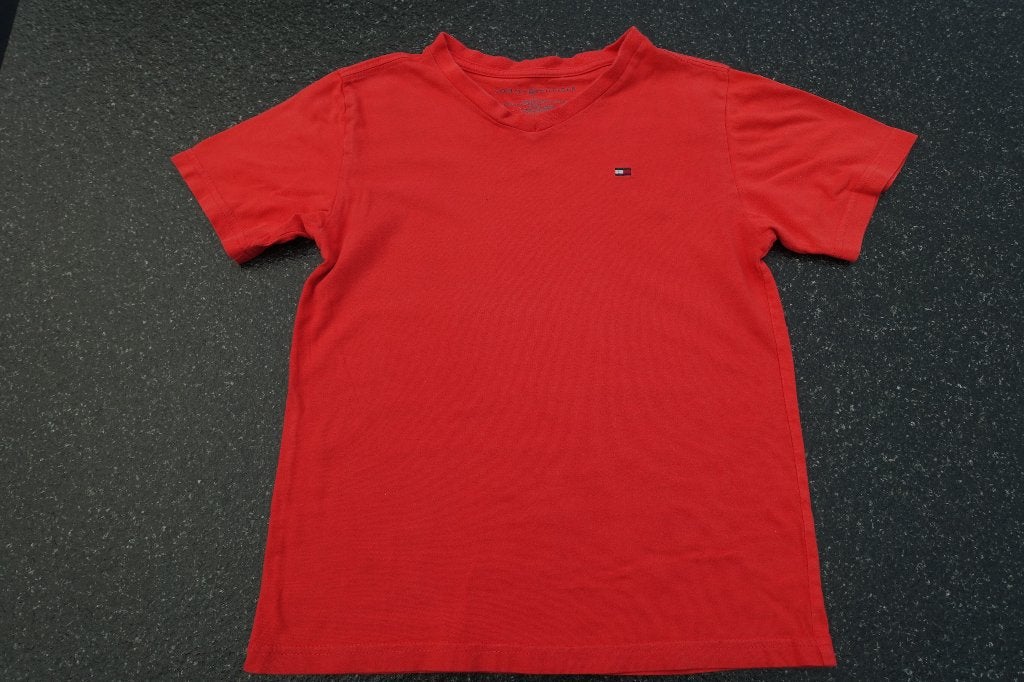 Tommy Hilfiger shirt.   7  jaar, Kinderen en Baby's, Kinderkleding | Maat 116, Ophalen of Verzenden, Shirt of Longsleeve, Jongen
